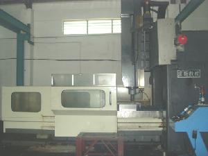 東莞市塘廈勁達(dá)五金塑膠制品廠 專業(yè)化妝品批發(fā)解決方案